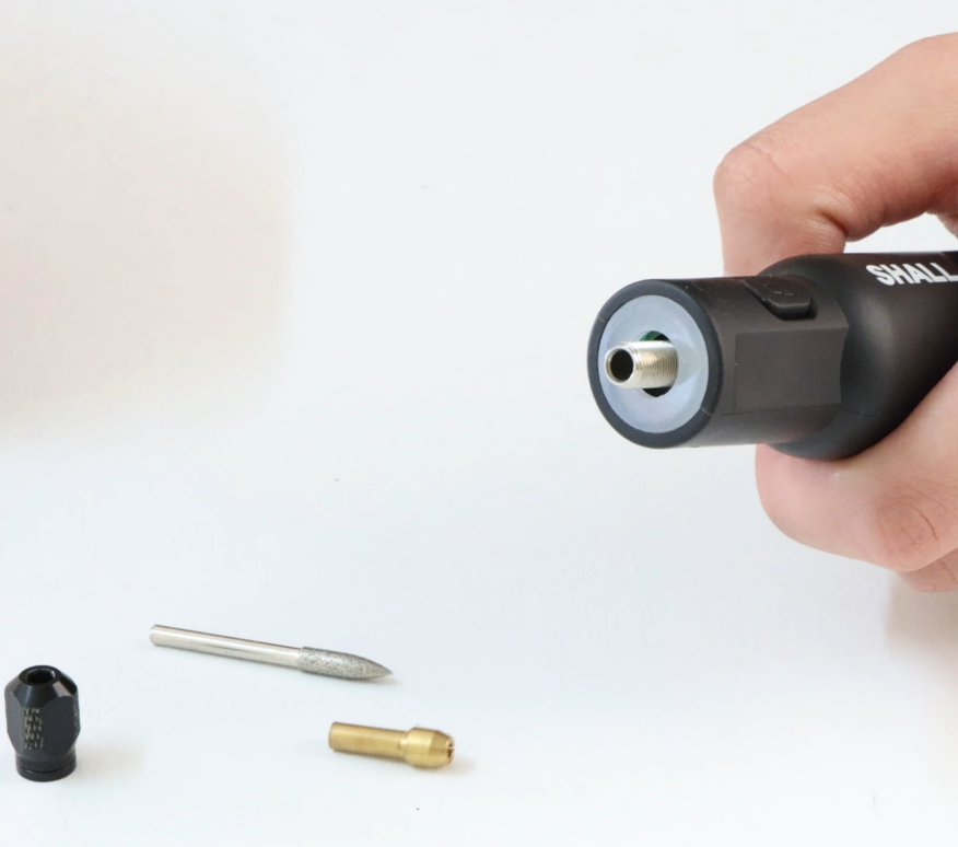 How to replace the collet?